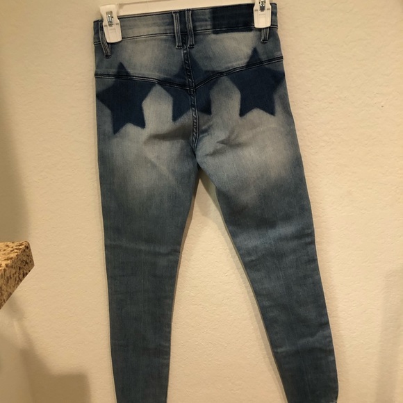 Bebe Skinny Jeans with Star Print - Picture 3 of 4